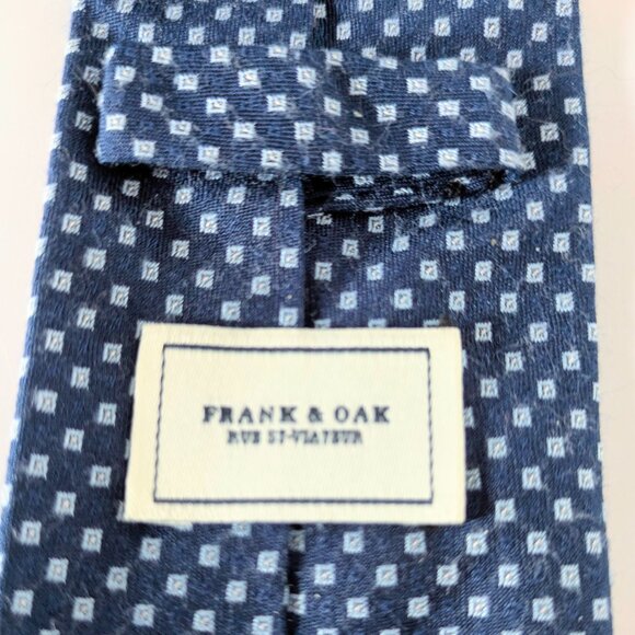 36 FRANK&OAK silk/Vicose checkered blue tie - Picture 2 of 5